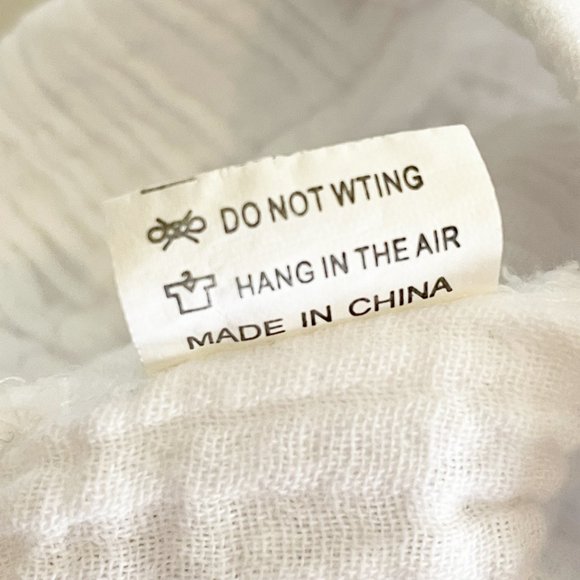 Girl's White Drawstring Shorts | Size: 4 - Picture 5 of 5